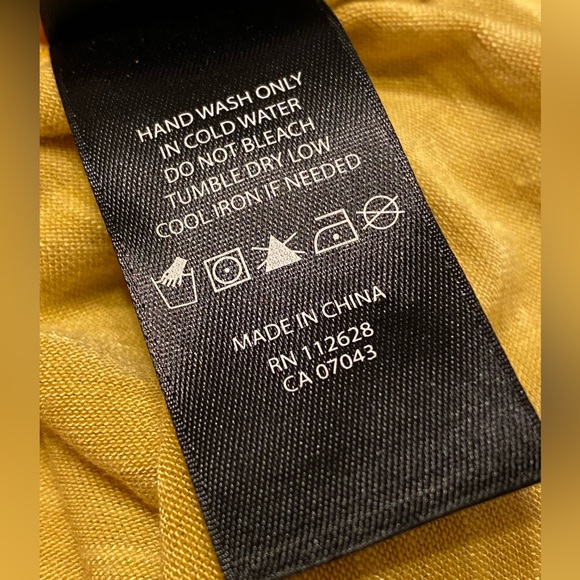 Max Jeans long sleeve mustard blouse - Picture 7 of 8